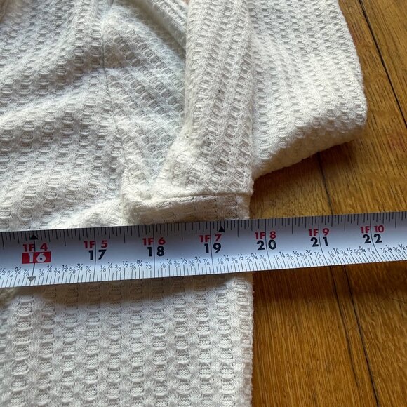 Chaser Size XL White Y2K Textured Waffle Knit Thermal Henley Long Sleeve Top - Picture 10 of 14